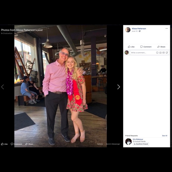 🚫 BEWARE OF THIS POSHER 🚫 - Picture 6 of 7